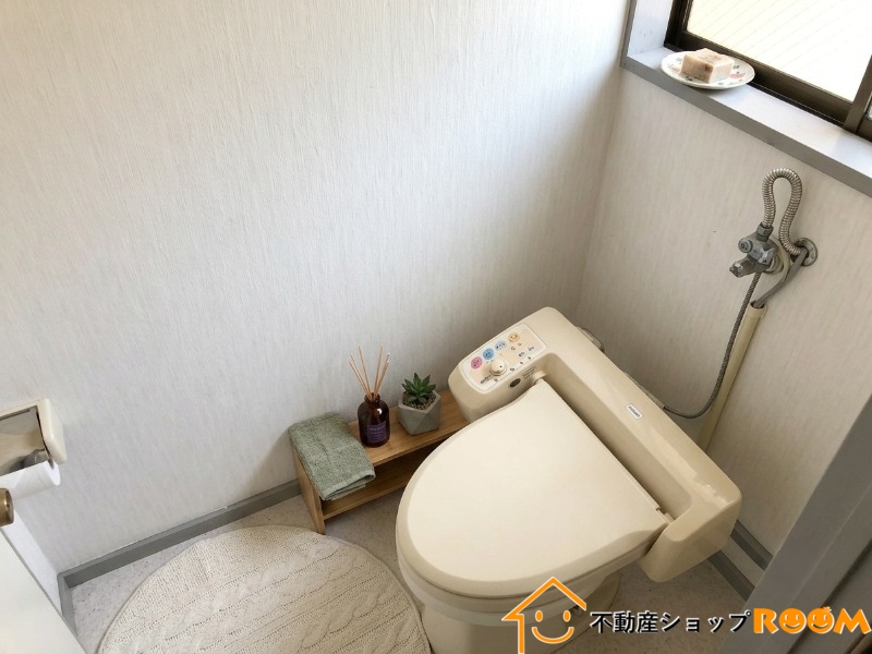 ＪＲ鹿児島本線 西牟田駅 徒歩50分 3階建 築43年のトイレ写真