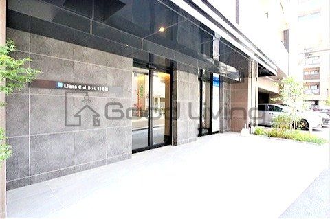 ロビー　オートロック付きで不審者シャットアウト