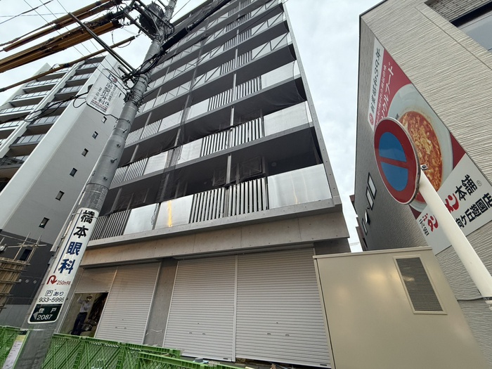 建物外観　建築中
