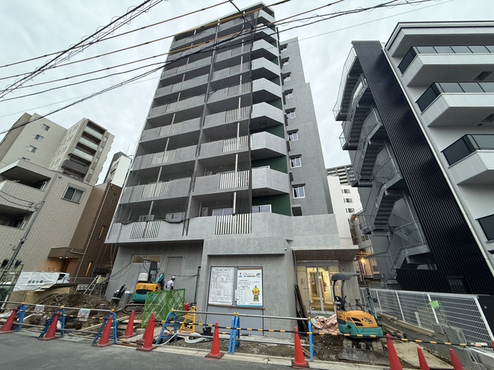 建物外観　建築中
