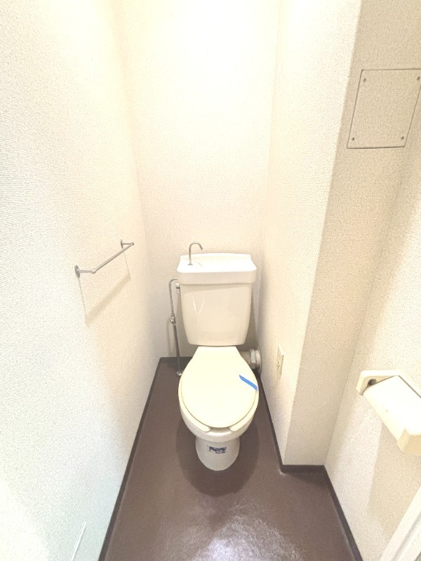 トイレ　※同間取別部屋参照