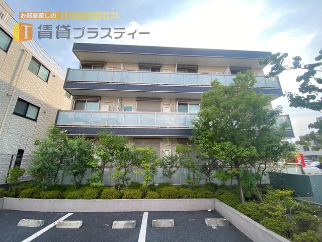 建物外観　外観もそそりますよね。。