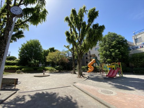 公園　豊島区立西巣鴨公園（公園）まで166m