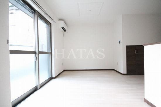 居室・リビング　同物件別部屋です。