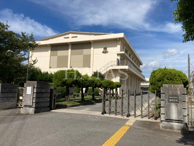 中学校　碧南市立南中学校（中学校）まで2300m