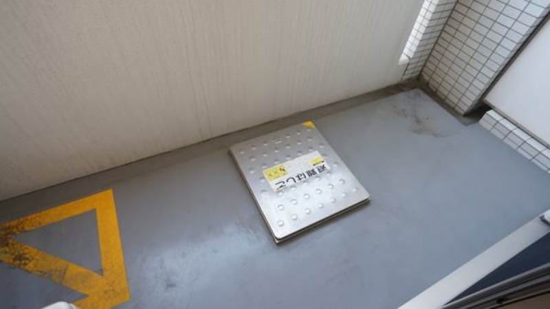 バルコニー　別号室