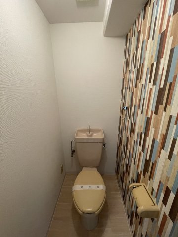 トイレ　清潔感のあるトイレです
