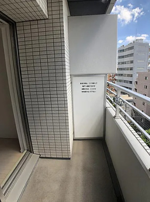 バルコニー　別タイプ部屋　参考写真です