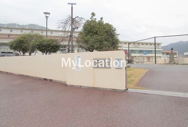 小学校　呉市立安登小学校（小学校）まで1859m