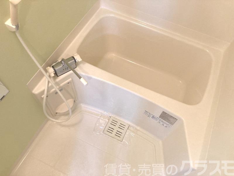 バス・シャワールーム　浴室乾燥機付きバス♪