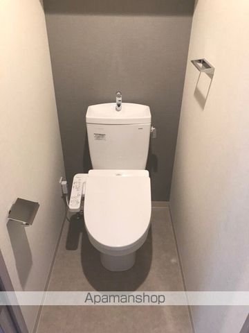 ＪＲ京浜東北線 磯子駅 徒歩7分 10階建 築3年のトイレ写真