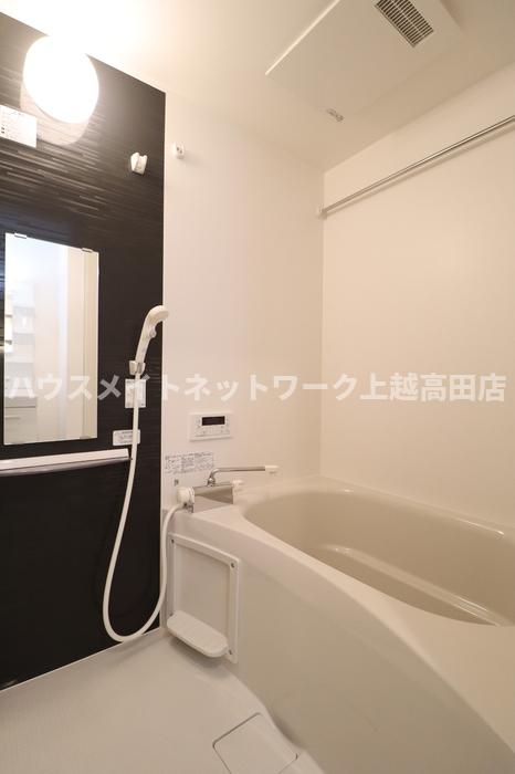 リナーシェ Bの風呂写真
