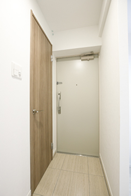 玄関　※写真は同タイプ住戸です。
