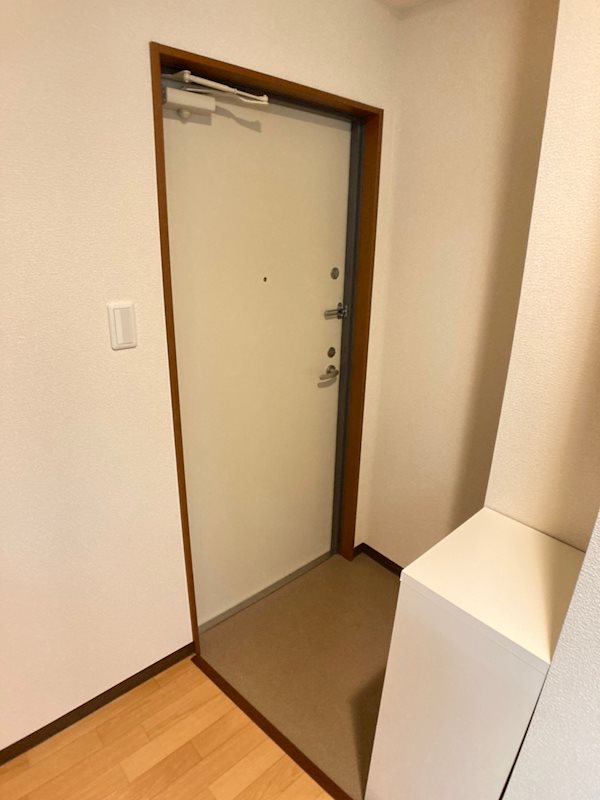 玄関　明るい玄関です