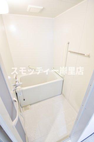 バス・シャワールーム　日々の疲れを癒すお風呂付です