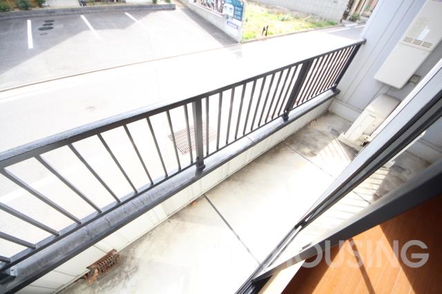 バルコニー　※同タイプ部屋の写真です。