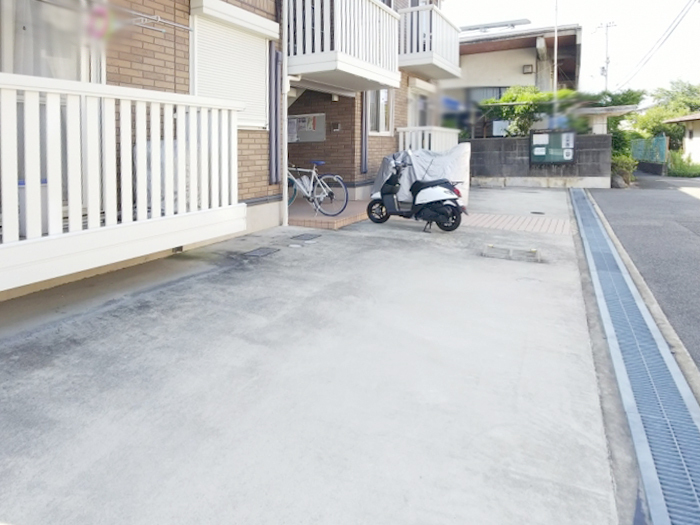 駐車場　駐車場