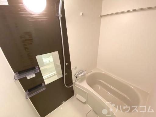 バス・シャワールーム　一日のお疲れをお取りください。