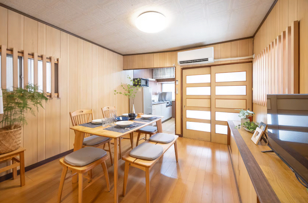 港晴3丁目戸建ての居間写真