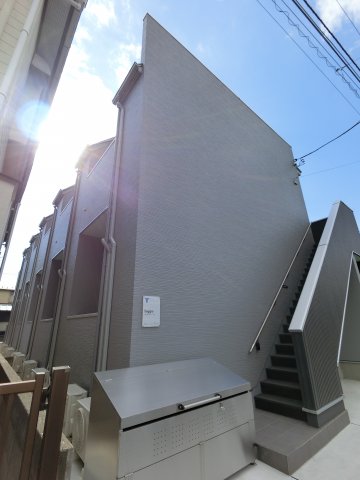 ＪＲ総武線 新検見川駅 徒歩6分 築9年
