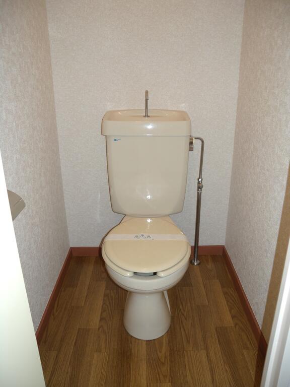 ハイツこもがわのトイレ写真