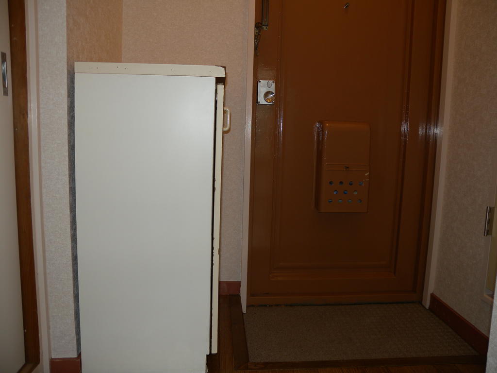 ハイツこもがわの玄関写真