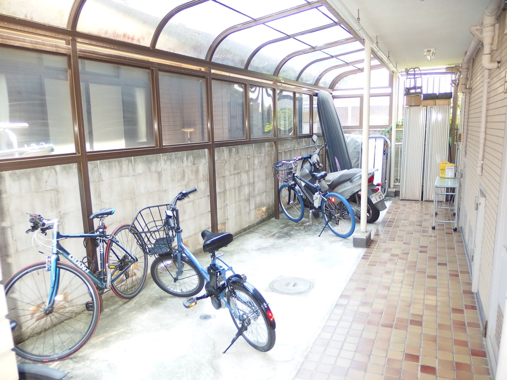 東京メトロ日比谷線 広尾駅 徒歩8分 4階建 築54年のその他写真