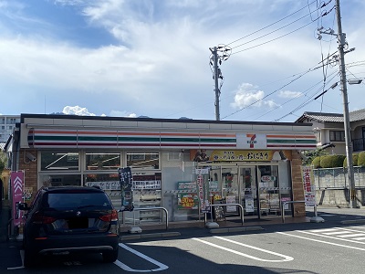 コンビニ　セブン-イレブン 広島コイン通り店（コンビニ）まで600m
