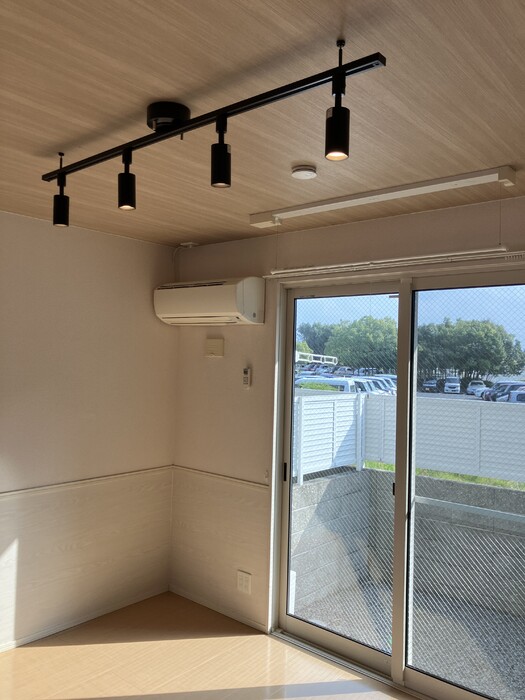 居室・リビング　同タイプ物件の内観イメージ