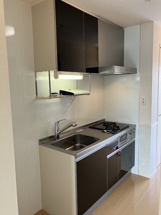 キッチン　同タイプ物件の内観イメージ