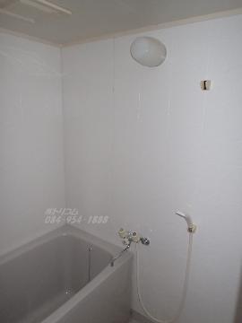 バス・シャワールーム　バス（イメージ）