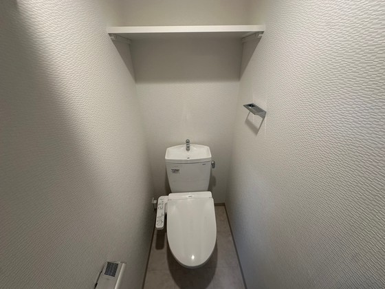 トイレ　※別号室の写真です。