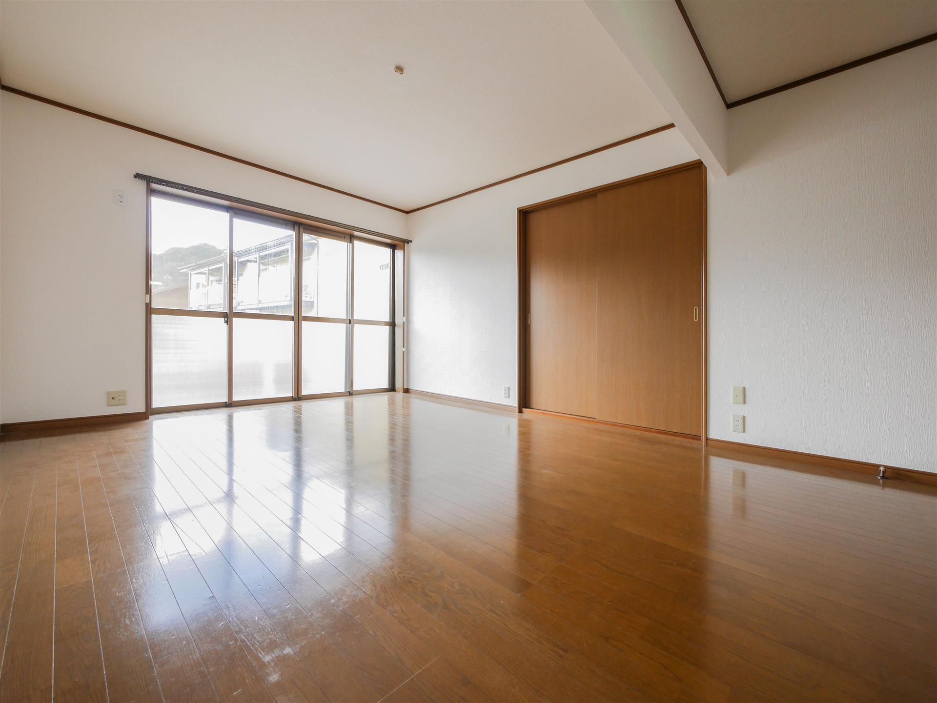 居室・リビング　リビング