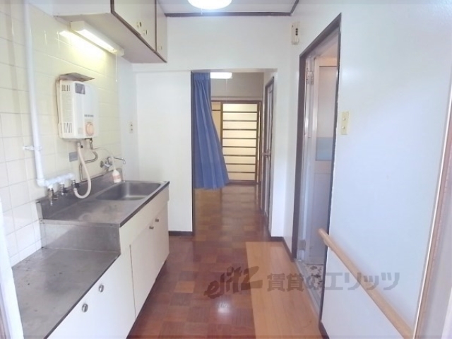 その他部屋・スペース　廊下