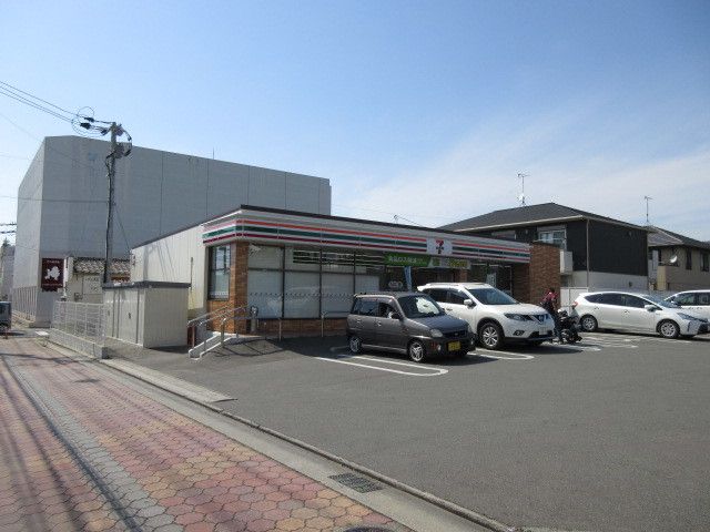 【大牟田市西浜田町のアパートのコンビニ】