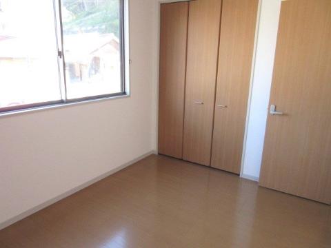 居室・リビング　室内