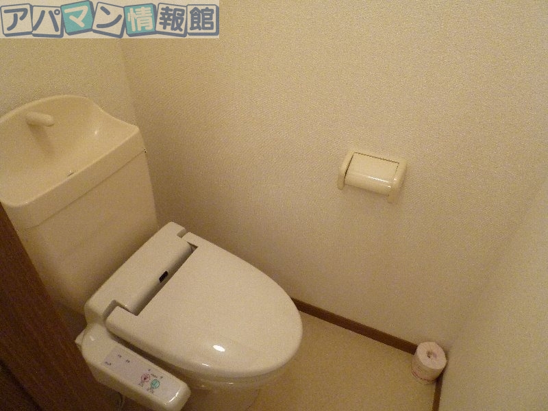 【新潟市西蒲区巻のアパートのトイレ】