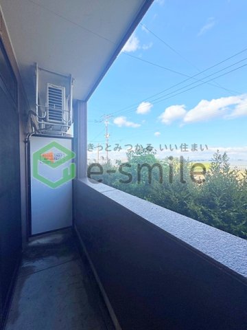 バルコニー　広々としたバルコニーです