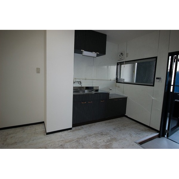 キッチン　※現況を優先します。