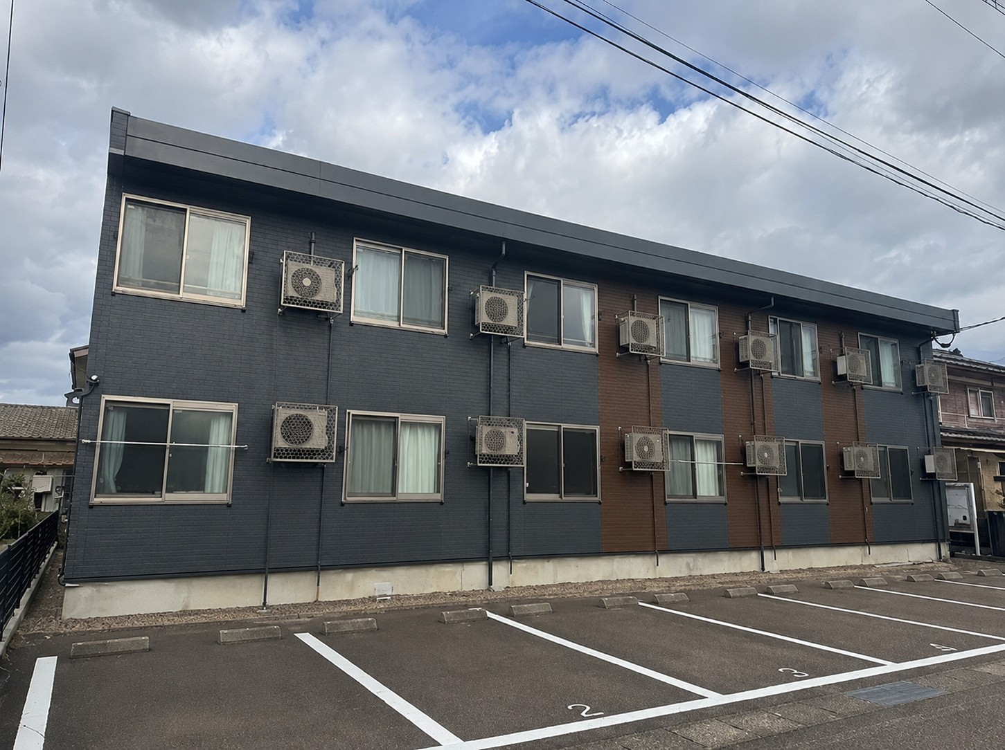 建物外観　外観写真