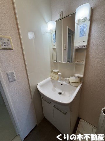 洗面設備　忙しい朝には欠かせない洗面所です