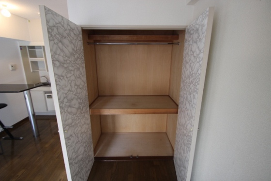 収納　※別部屋の写真です