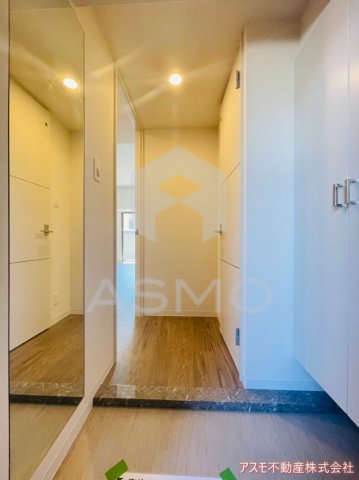 玄関　同マンション別部屋参考写真