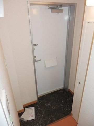 玄関　シューズＢＯＸ、宅配ＢＯＸ完備