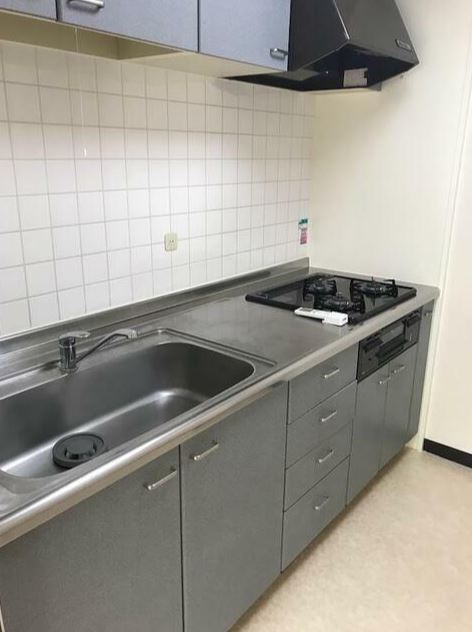 キッチン　※同物件、別部屋になります。