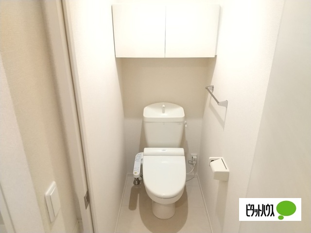 トイレ　同物件別部屋