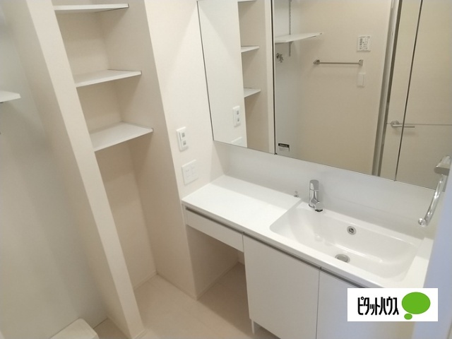 洗面設備　同物件別部屋