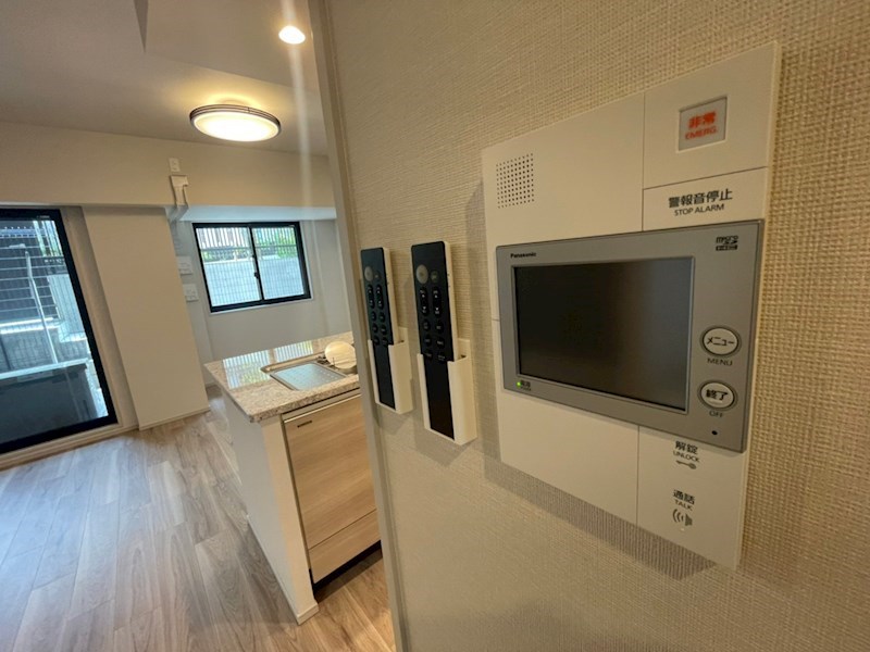 【芦屋市朝日ケ丘町のマンションのセキュリティ】