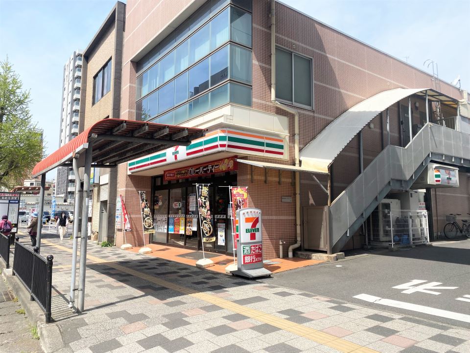 コンビニ　セブンイレブン鹿児島西千石店（コンビニ）まで270m