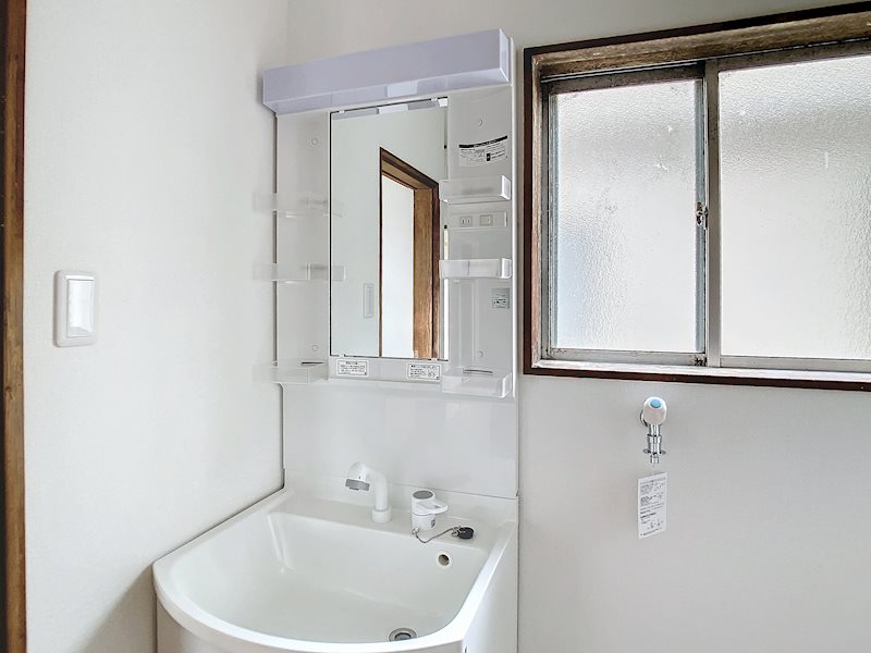 洗面設備　新品交換済み！